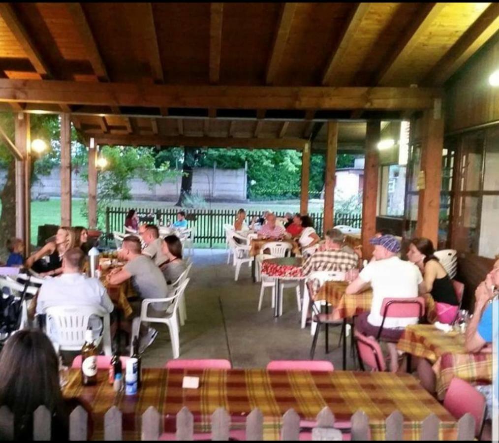 Camping No Stress Hotel Como Eksteriør billede