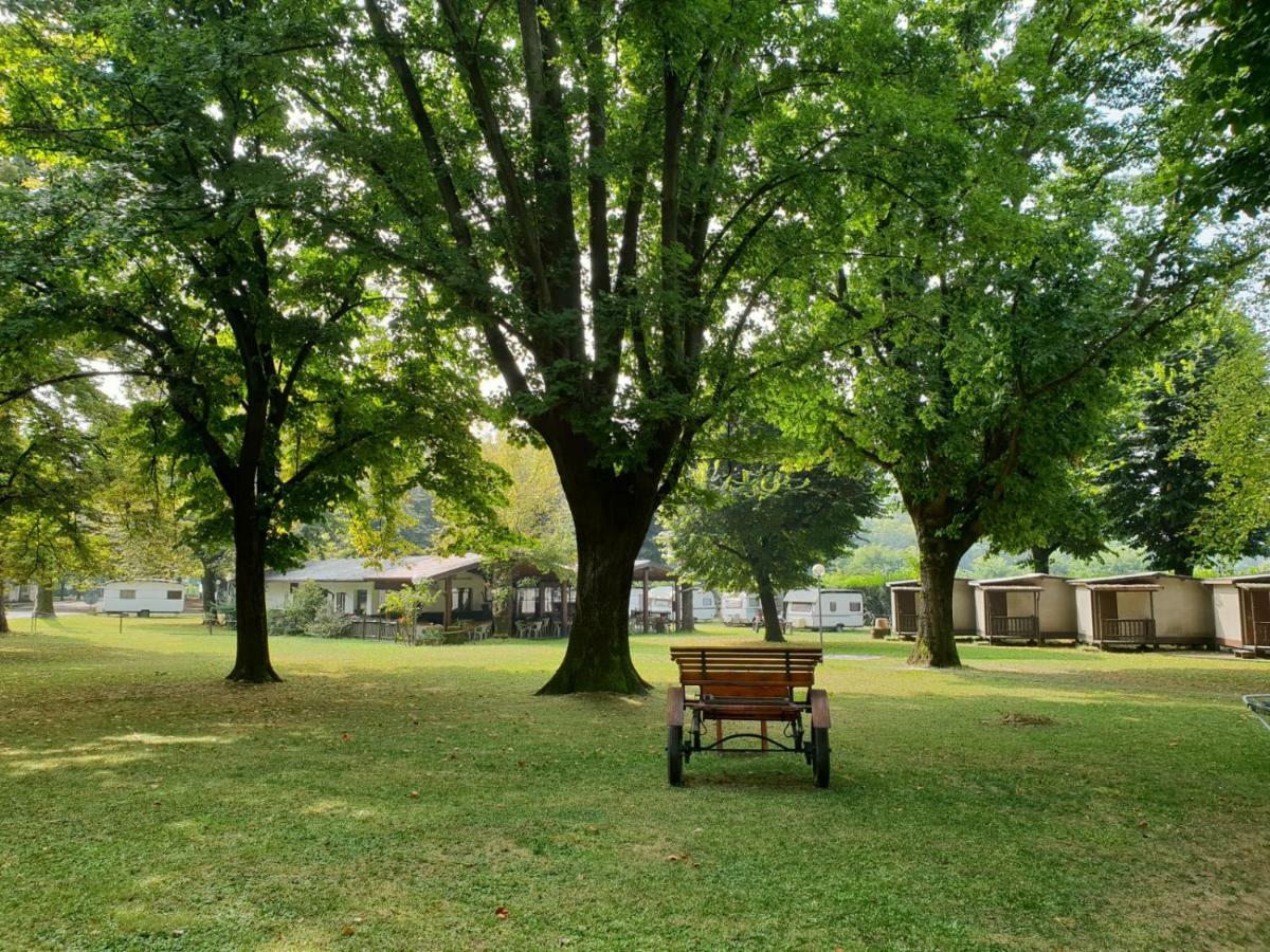 Camping No Stress Hotel Como Eksteriør billede